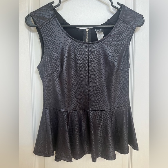 Twik black form fitting peplum top-super stretchy-faux leather-snake skin print - Picture 1 of 6